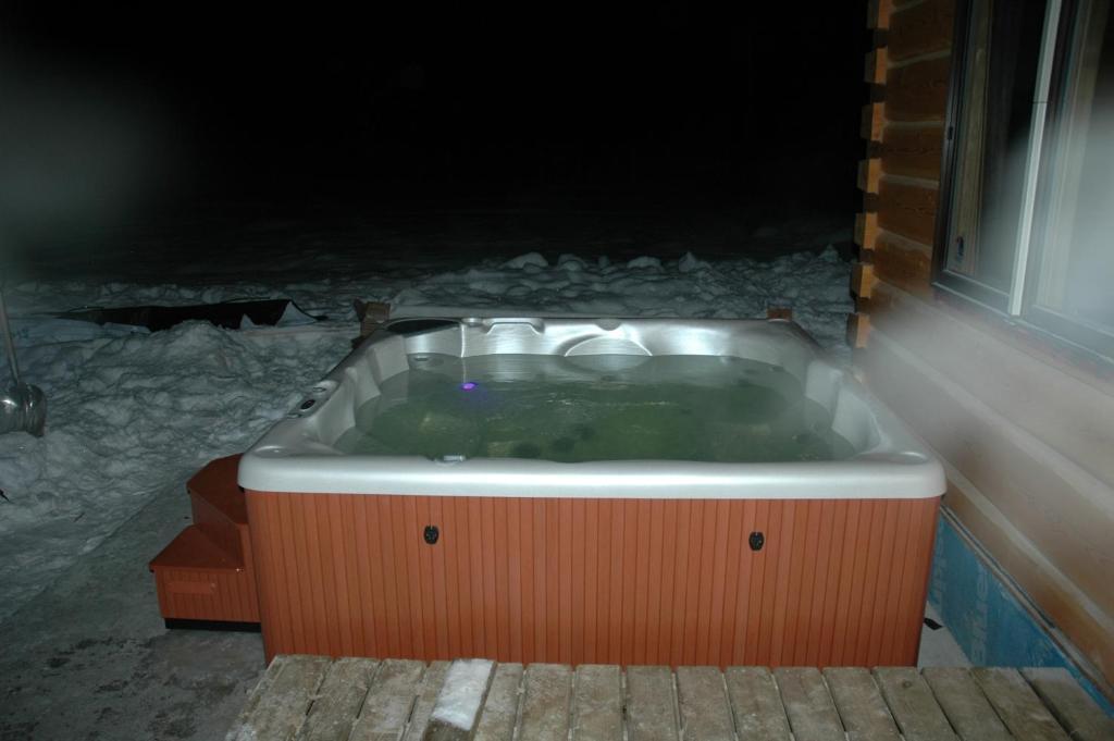 Kicking Horse Kabins Golden Habitación foto